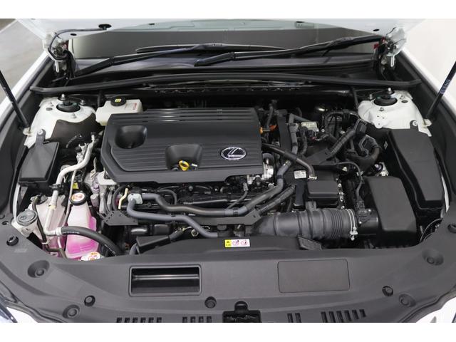 ＥＳ ＥＳ３００ｈ　Ｆスポーツ　新車保証継承付　三眼ＬＥＤ　サンルーフ　オレンジキャリパー　Ｆスポーツ専用１９ＡＷ　Ｆスポーツ専用本革シート　シートヒーター＆ベンチレーション　メモリーナビ　フルセグ　レクサスセーフティ＋　ＥＴＣ（41枚目）