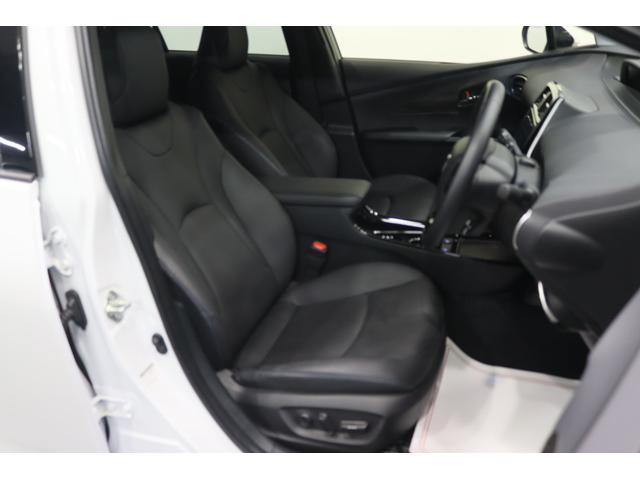 TOYOTA PRIUS A TOURING SELECTION