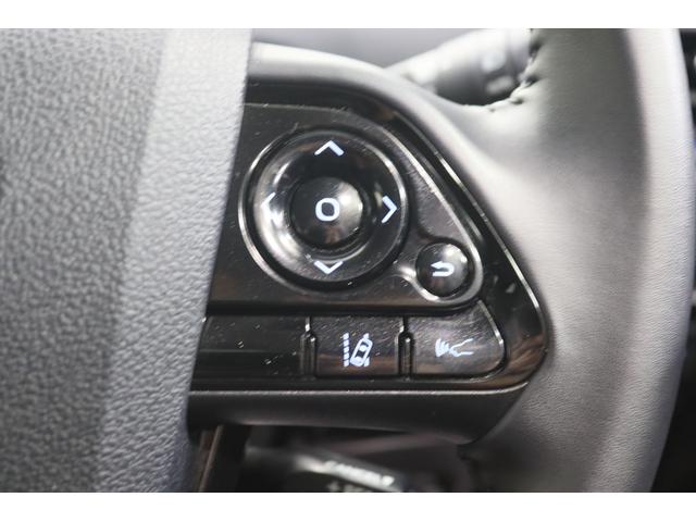 TOYOTA PRIUS A TOURING SELECTION
