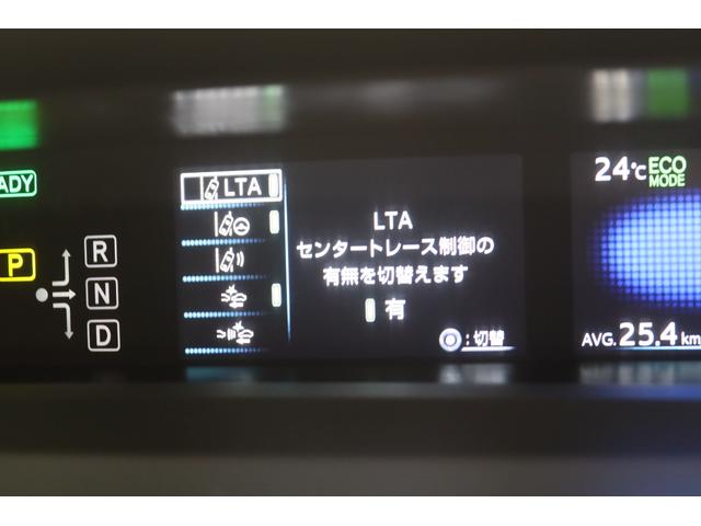 TOYOTA PRIUS A TOURING SELECTION