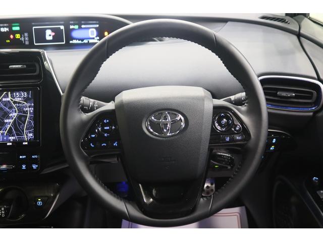 TOYOTA PRIUS A TOURING SELECTION