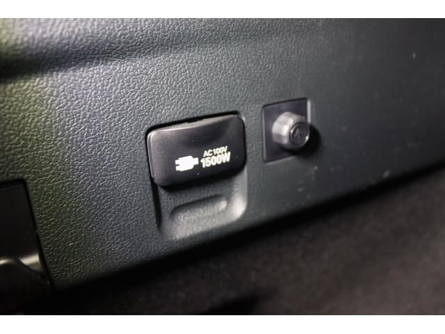 TOYOTA PRIUS A TOURING SELECTION