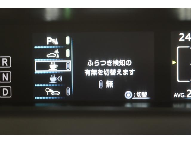TOYOTA PRIUS S TOURING SELECTION