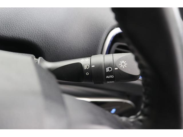 TOYOTA PRIUS S TOURING SELECTION