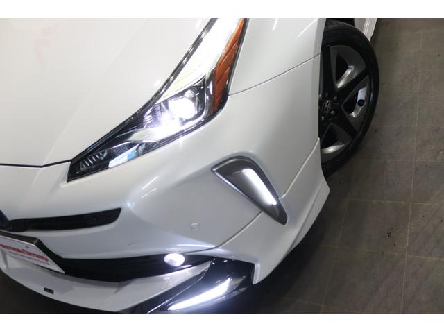 TOYOTA PRIUS S TOURING SELECTION