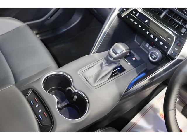 ハリアーハイブリッド Ｚ　レザーパッケージ　新車保証継承付　モデリスタ　調光パノラマルーフ　本革　デジタルインナーミラー　ＪＢＬ　全周囲カメラ　メモリーナビ　フルセグ　セーフティセンス　ＢＳＭ　パワーバックドア　ドラレコ　１９ＡＷ（12枚目）