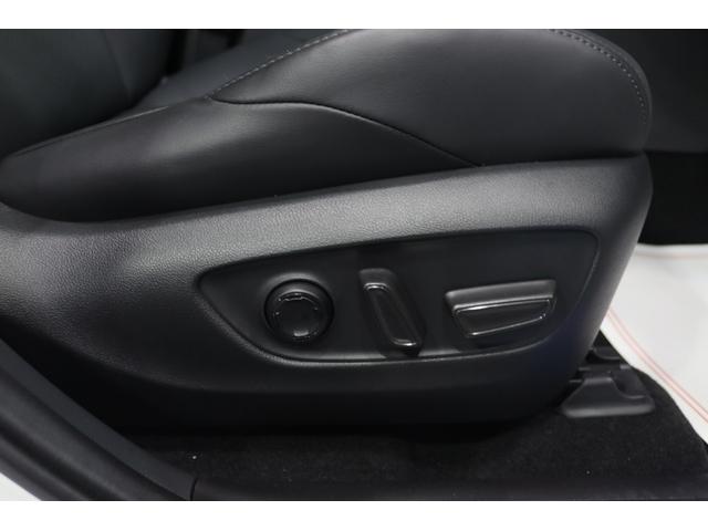 ハリアーハイブリッド Ｚ　レザーパッケージ　新車保証継承付　モデリスタ　調光パノラマルーフ　本革　デジタルインナーミラー　ＪＢＬ　全周囲カメラ　メモリーナビ　フルセグ　セーフティセンス　ＢＳＭ　パワーバックドア　ドラレコ　１９ＡＷ（27枚目）