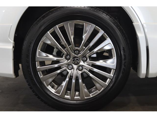 ハリアーハイブリッド Ｚ　レザーパッケージ　新車保証継承付　モデリスタ　調光パノラマルーフ　本革　デジタルインナーミラー　ＪＢＬ　全周囲カメラ　メモリーナビ　フルセグ　セーフティセンス　ＢＳＭ　パワーバックドア　ドラレコ　１９ＡＷ（52枚目）