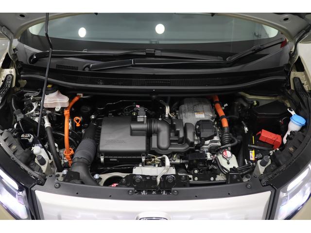 フリード ｅ：ＨＥＶクロスター　新車保証継承付　社外ディスプレイオーディオ　バックカメラ　レーダークルコン　クリアランスソナー　レーンアシスト　衝突被害軽減　ＢＳＭ　ＥＴＣ　社外ドラレコ　シートヒーター　両側電動スライド　１５ＡＷ（30枚目）