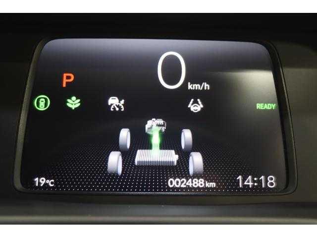 フリード ｅ：ＨＥＶクロスター　新車保証継承付　社外ディスプレイオーディオ　バックカメラ　レーダークルコン　クリアランスソナー　レーンアシスト　衝突被害軽減　ＢＳＭ　ＥＴＣ　社外ドラレコ　シートヒーター　両側電動スライド　１５ＡＷ（41枚目）