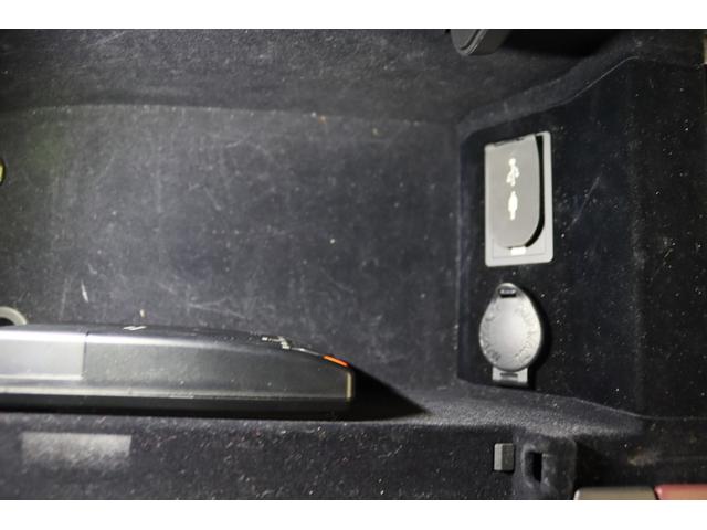 ＬＣ ＬＣ５００　Ｓパッケージ　全国３年保証付　Ｖ型８気筒　カーボンルーフ　メモリーナビ　フルセグ　バックカメラ　ＨＵＤ　レーダークルコン　クリアランスソナー　衝突被害軽減　ＢＳＭ　ハーフレザー　パワーシート　ＥＴＣ　２１ＡＷ（26枚目）