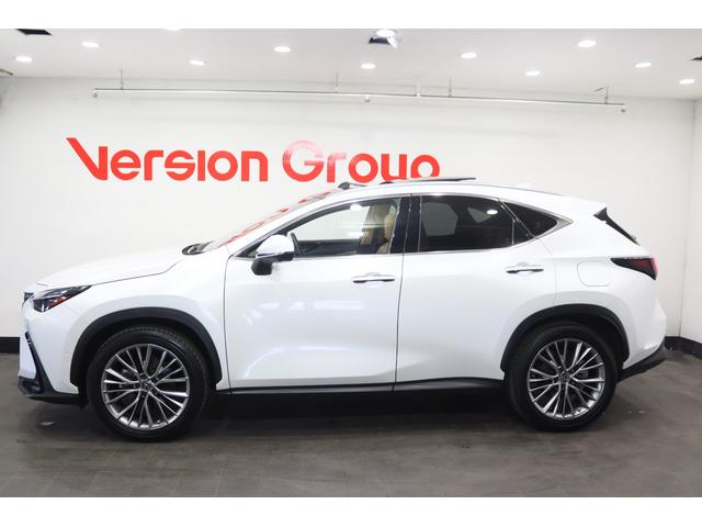 ＮＸ ＮＸ３５０ｈ　Ｆスポーツ　新車保証継承付　ワンオーナー　本革シート　パノラマルーフ　デジタルインナーミラー　アドバンストパーク　１４ｉｎディスプレイオーディオプラス　全周囲カメラ　ＨＵＤ　ＤＶＤ　２０ＡＷ（5枚目）