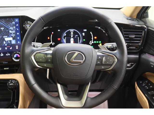 ＮＸ ＮＸ３５０ｈ　Ｆスポーツ　新車保証継承付　ワンオーナー　本革シート　パノラマルーフ　デジタルインナーミラー　アドバンストパーク　１４ｉｎディスプレイオーディオプラス　全周囲カメラ　ＨＵＤ　ＤＶＤ　２０ＡＷ（36枚目）