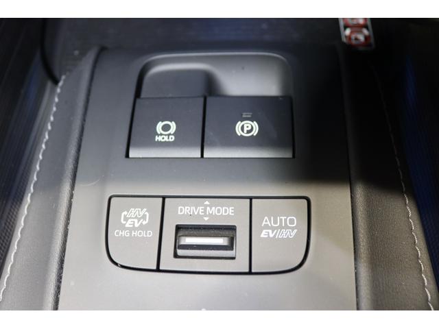 ハリアーPHEV Z 新車保証継承付 PHEV専用ピアノブラックグリル・サイド・リアバンパーロア モデリスタエアロ 調光パノラマルーフ デジタルインナーミラー 全周囲カメラ 全席シートヒーター 前席ベンチレーション JBL(33枚目)