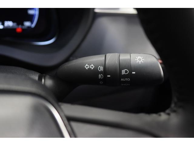 ハリアーPHEV Z 新車保証継承付 PHEV専用ピアノブラックグリル・サイド・リアバンパーロア モデリスタエアロ 調光パノラマルーフ デジタルインナーミラー 全周囲カメラ 全席シートヒーター 前席ベンチレーション JBL(41枚目)