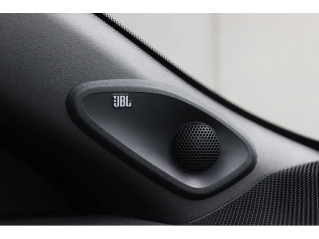 �y�i�a�k�T�E���h�z�����\�ȂP�Q�����A���v�̗̍p�ɂ��A�L��������ԂōœK�ȉ������m�ۂ����i�a�k�̃T�E���h�V�X�e���B�T�D�P�����T���E���h�V�X�e���ɂ��Ή��B