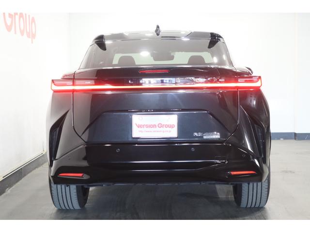 ＲＺ ＲＺ４５０ｅ　バージョンＬ　新車保証継承付　ワンオーナー　禁煙車　調光ガラスルーフ　メモリーナビ　フルセグ　全周囲カメラ　ＨＵＤ　レクサスセーフティ　パワーシート　ベンチレーション　パワーバックドア　２０ＡＷ（38枚目）