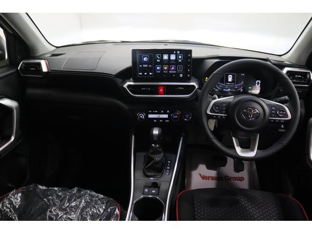 ライズ Ｚ　新車保証継承付　モデリスタエアロ　ディスプレイオーディオ　フルセグ　全周囲カメラ　ＢＳＭ　レーダークルコン　クリアランスソナー　レーンアシスト　衝突被害軽減　シートヒーター　ＬＥＤライト　１７ＡＷ（9枚目）