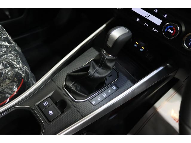 ライズ Ｚ　新車保証継承付　モデリスタエアロ　ディスプレイオーディオ　フルセグ　全周囲カメラ　ＢＳＭ　レーダークルコン　クリアランスソナー　レーンアシスト　衝突被害軽減　シートヒーター　ＬＥＤライト　１７ＡＷ（12枚目）