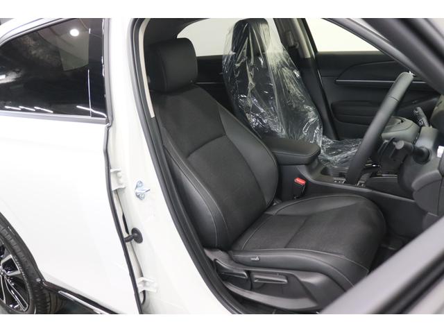 ヴェゼル ｅ：ＨＥＶ　Ｚ　新車保証継承付　ワンオーナー　禁煙車　メモリーナビ　フルセグ　バックカメラ　レーダークルコン　クリアランスソナー　レーンアシスト　衝突被害軽減　踏み間違い防止　ＢＳＭ　ＥＴＣ　シートヒーター（10枚目）