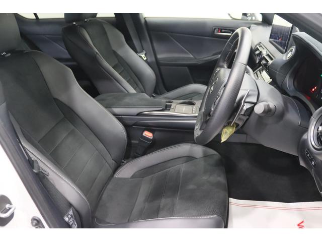 ＩＳ ＩＳ５００　Ｆスポーツパフォーマンス　新車保証継承付　サンルーフ　オレンジキャリパー　全周囲カメラ　メモリーナビ　フルセグ　レクサスセーフティ　ベンチレーション　シートヒーター　ＬＥＤヘッドライト　パワーバックドア　１９ＡＷ（10枚目）