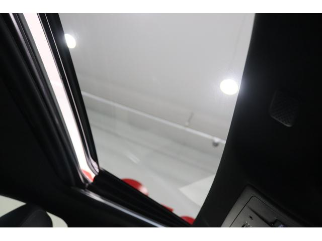 ＩＳ ＩＳ５００　Ｆスポーツパフォーマンス　新車保証継承付　サンルーフ　オレンジキャリパー　全周囲カメラ　メモリーナビ　フルセグ　レクサスセーフティ　ベンチレーション　シートヒーター　ＬＥＤヘッドライト　パワーバックドア　１９ＡＷ（12枚目）