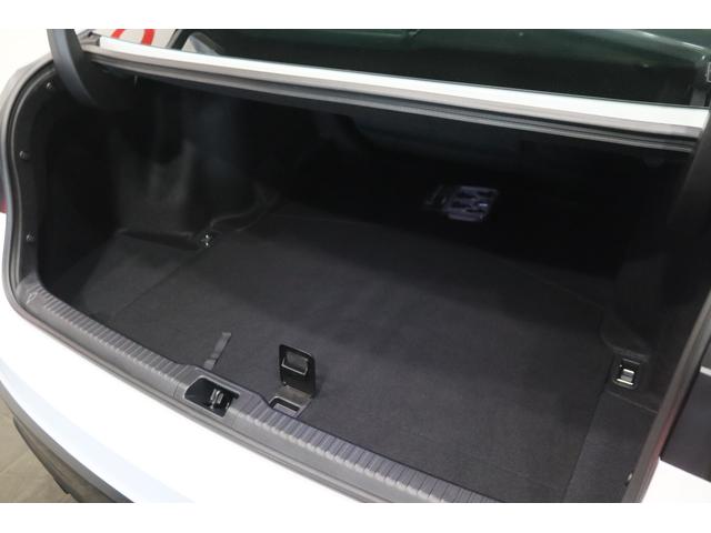 ＩＳ ＩＳ５００　Ｆスポーツパフォーマンス　新車保証継承付　サンルーフ　オレンジキャリパー　全周囲カメラ　メモリーナビ　フルセグ　レクサスセーフティ　ベンチレーション　シートヒーター　ＬＥＤヘッドライト　パワーバックドア　１９ＡＷ（27枚目）