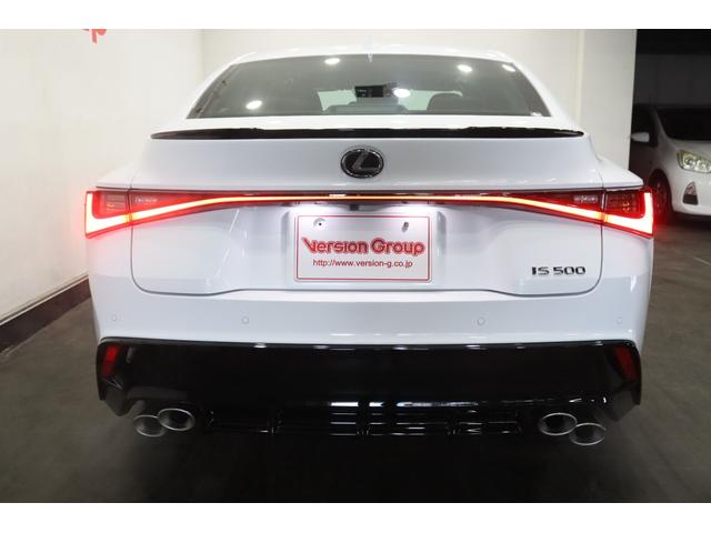 ＩＳ ＩＳ５００　Ｆスポーツパフォーマンス　新車保証継承付　サンルーフ　オレンジキャリパー　全周囲カメラ　メモリーナビ　フルセグ　レクサスセーフティ　ベンチレーション　シートヒーター　ＬＥＤヘッドライト　パワーバックドア　１９ＡＷ（31枚目）