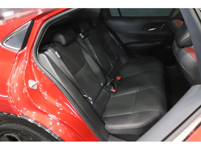 プリウス Z 新車保証継承付 ワンオーナー ガラスルーフ モデリスタエアロ デジタルインナーミラー メモリーナビ フルセグ 全周囲カメラ BSM セーフティセンス エモーショナルレッド モデリスタ19AW(11枚目)