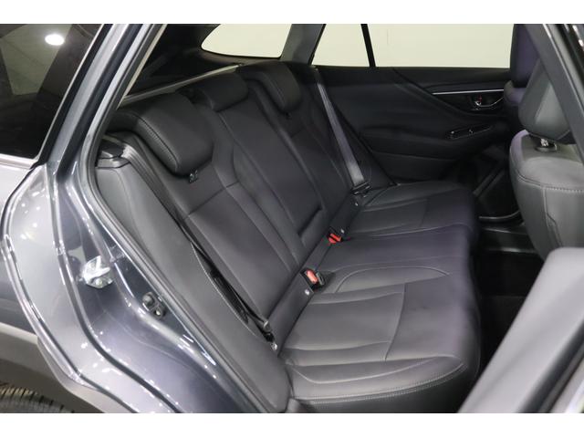 レガシィアウトバック アクティブ×ブラックＥＸ　新車保証継承付　ワンオーナー　禁煙車　４ＷＤターボ　サンルーフ　本革　スマートリアビューミラー　メモリーナビ　フルセグ　左サイド・バックカメラ　ＥＴＣ　ドラレコ　アイサイト　ＬＥＤライト　１８ＡＷ（11枚目）