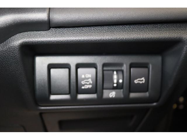 レガシィアウトバック アクティブ×ブラックＥＸ　新車保証継承付　ワンオーナー　禁煙車　４ＷＤターボ　サンルーフ　本革　スマートリアビューミラー　メモリーナビ　フルセグ　左サイド・バックカメラ　ＥＴＣ　ドラレコ　アイサイト　ＬＥＤライト　１８ＡＷ（32枚目）