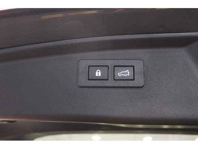 レガシィアウトバック アクティブ×ブラックＥＸ　新車保証継承付　ワンオーナー　禁煙車　４ＷＤターボ　サンルーフ　本革　スマートリアビューミラー　メモリーナビ　フルセグ　左サイド・バックカメラ　ＥＴＣ　ドラレコ　アイサイト　ＬＥＤライト　１８ＡＷ（42枚目）