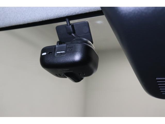 ムーヴキャンバス Ｇブラックインテリアリミテッド　ＳＡＩＩＩ　全国３年保証付　ワンオーナー　ツートーンカラー　ＳＤナビ　フルセグ　全周囲カメラ　アイドリングストップ　衝突被害軽減　ＥＴＣ　ドラレコ　両側電動スライドドア（20枚目）