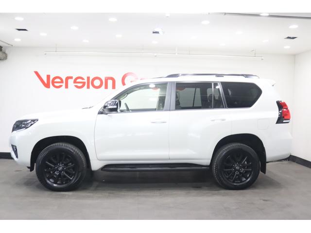 ランドクルーザープラド TX Lパッケージ マットブラックエディション 新車保証継承付 プレミアムサウンド サンルーフ 本革シート 全周囲カメラ メモリーナビ レーダークルコン クリアランスソナー レーンアシスト 衝突被害軽減 踏み間違い防止 BSM ETC 社外ドラレコ(5枚目)