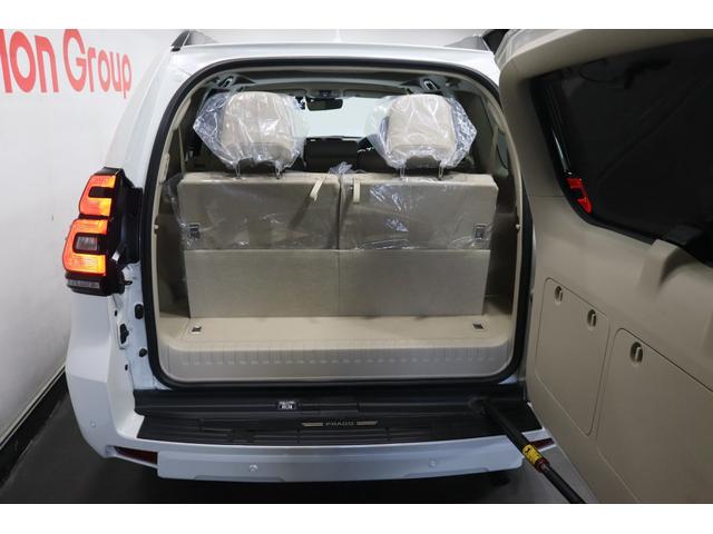 ランドクルーザープラド TX Lパッケージ マットブラックエディション 新車保証継承付 プレミアムサウンド サンルーフ 本革シート 全周囲カメラ メモリーナビ レーダークルコン クリアランスソナー レーンアシスト 衝突被害軽減 踏み間違い防止 BSM ETC 社外ドラレコ(34枚目)