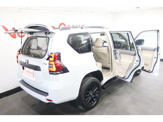 ランドクルーザープラド TX Lパッケージ マットブラックエディション 新車保証継承付 プレミアムサウンド サンルーフ 本革シート 全周囲カメラ メモリーナビ レーダークルコン クリアランスソナー レーンアシスト 衝突被害軽減 踏み間違い防止 BSM ETC 社外ドラレコ(41枚目)