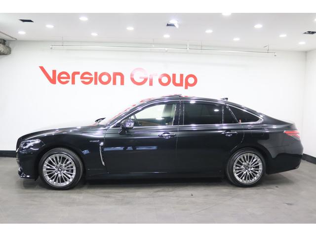 クラウンハイブリッド S エレガンススタイル 全国3年保証付 サンルーフ エンジンスターター 全周囲カメラ メモリーナビ フルセグ レーダークルコン クリアランスソナー レーンアシスト パークアシスト 踏み間違い防止 衝突被害軽減 BSM ETC(5枚目)