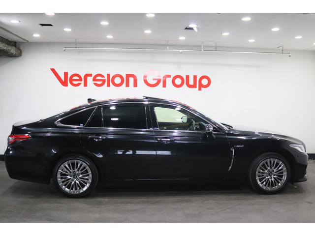 クラウンハイブリッド S エレガンススタイル 全国3年保証付 サンルーフ エンジンスターター 全周囲カメラ メモリーナビ フルセグ レーダークルコン クリアランスソナー レーンアシスト パークアシスト 踏み間違い防止 衝突被害軽減 BSM ETC(47枚目)