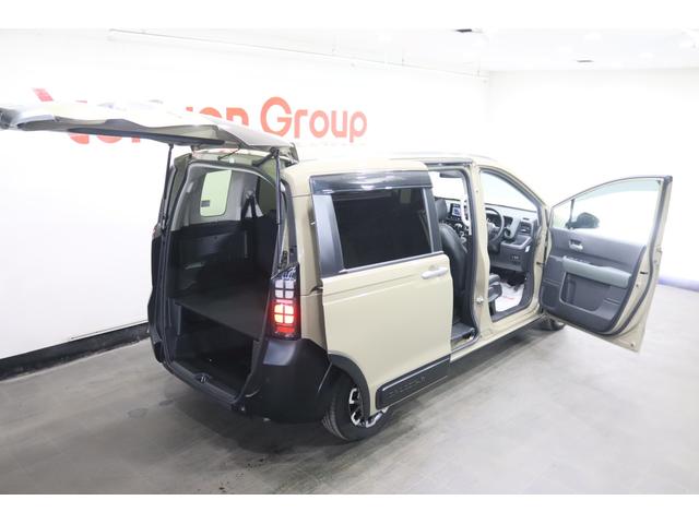 フリード e:HEVクロスター 新車保証継承付 ワンオーナー 禁煙車 メモリーナビ フルセグ バックカメラ OPカラー:デザートベージュパール レーダークルコン クリアランスソナー 衝突被害軽減 踏み間違い防止 BSM ETC(35枚目)