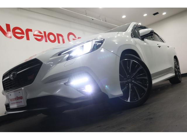 �y�k�d�c�A�N�Z�T���[���C�i�[�z�r�t�a�`�q�t�Ԃ̒�ԂƂȂ����e�Ԑ�p�f�U�C���̂k�d�c�A�N�Z�T���[���C�i�[�B�_�����̃t���b�g�Ȕ��s�����łȂ��A�������̃~���[�t�B�j�b�V�������͓I�ł��B