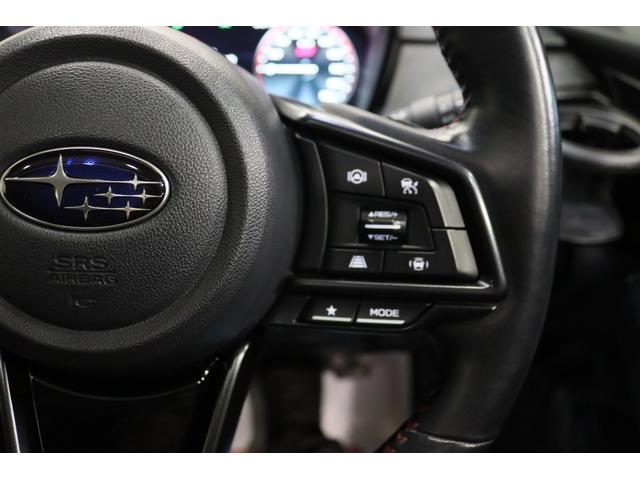 �y�N���[�Y�R���g���[���z�A�N�Z���𓥂ݑ����邱�ƂȂ��Z�b�g�������̑��x���ێ�����@�\�ł��B�����Ԃ̍������s���ɕ֗��ł��I