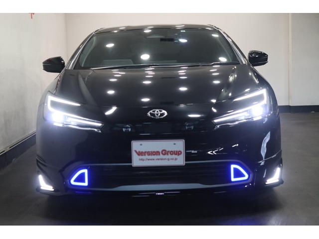 プリウス Ｚ　新車保証継承付　モデリスタ　シグネチャーイルミ　モデリスタスモークフィルム　本革シート　全周囲カメラ　セーフティセンス　ＢＳＭ　ベンチレーション　ドラレコ　ステアリングヒーター　パワーシート　１９ＡＷ（8枚目）