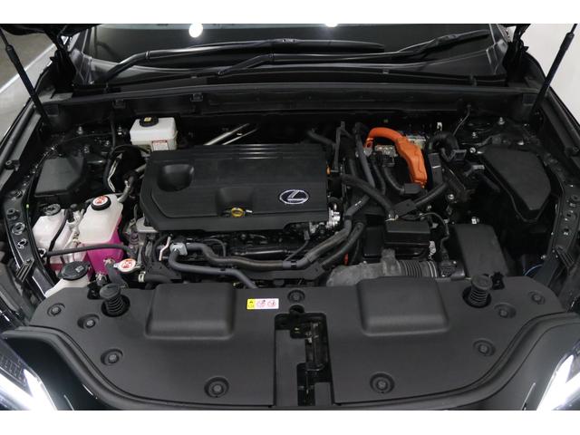 ＮＸ ＮＸ３５０ｈ　Ｆスポーツ　全国３年保証付　ワンオーナー　三眼ＬＥＤ　オレンジキャリパー　パノラマルーフ　デジタルインナーミラー　メモリーナビ　フルセグ　全周囲カメラ　ワイヤレス充電　ドラレコ　レクサスセーフティ　２０ＡＷ（13枚目）