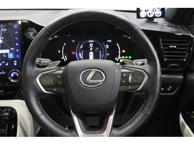 ＮＸ ＮＸ３５０ｈ　Ｆスポーツ　全国３年保証付　ワンオーナー　三眼ＬＥＤ　オレンジキャリパー　パノラマルーフ　デジタルインナーミラー　メモリーナビ　フルセグ　全周囲カメラ　ワイヤレス充電　ドラレコ　レクサスセーフティ　２０ＡＷ（36枚目）