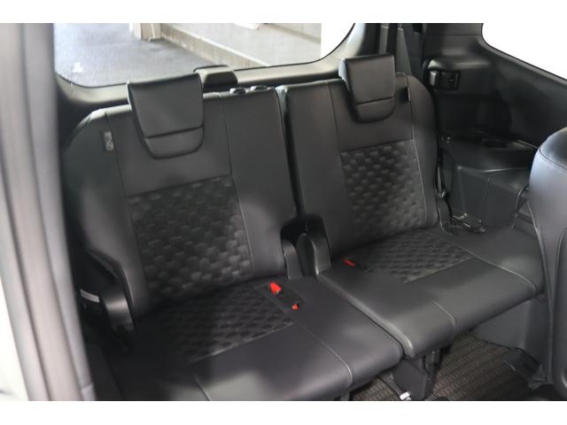 �y�R��V�[�g�z�R��ڂ��g���΂V�l��ԉ\�ł��B�Ƒ��݂�Ȃł��o�|���͂������ł����H