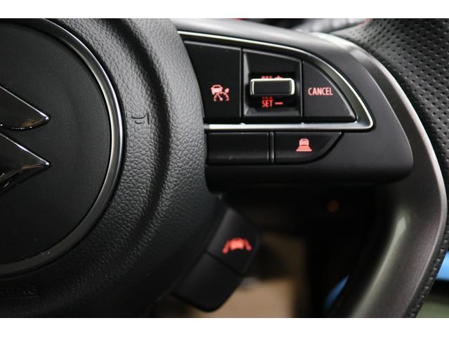 �y�N���[�Y�R���g���[���z�A�N�Z���𓥂ݑ����邱�ƂȂ��Z�b�g�������̑��x���ێ�����@�\�ł��B�����Ԃ̍������s���ɕ֗��ł��I