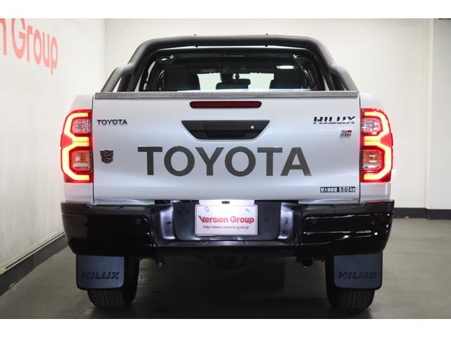 �y�s�n�x�n�s�`�f�J�[���z�e�[���Q�[�g���ɑ�������������f�J�[���B