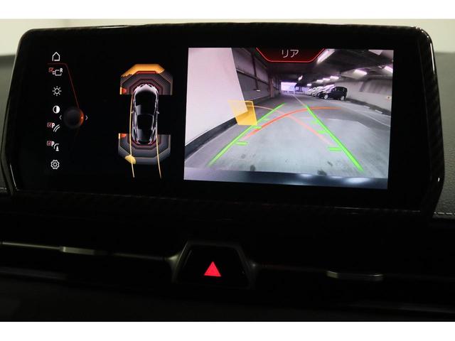 �y�o�b�N�J�����z����̉f�������j�^�[�Ŋm�F�ł��܂��B���Ԃ����ȕ��ɂ����߂̕⏕�@�\�ł��B