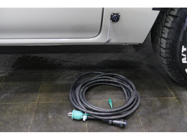 キャラバン グランドプレミアムＧＸ　マイルーム　新車保証継承付　跳ね上げベッド　ロールスクリーン　カスタマイズブラインド　ＡＣ１００Ｖ出力コンセント　スマートルームミラー　社外アルパインナビ　フルセグ　全周囲カメラ　社外ドラレコ　ＥＴＣ（21枚目）