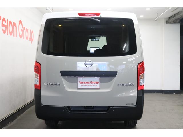 キャラバン グランドプレミアムＧＸ　マイルーム　新車保証継承付　跳ね上げベッド　ロールスクリーン　カスタマイズブラインド　ＡＣ１００Ｖ出力コンセント　スマートルームミラー　社外アルパインナビ　フルセグ　全周囲カメラ　社外ドラレコ　ＥＴＣ（38枚目）